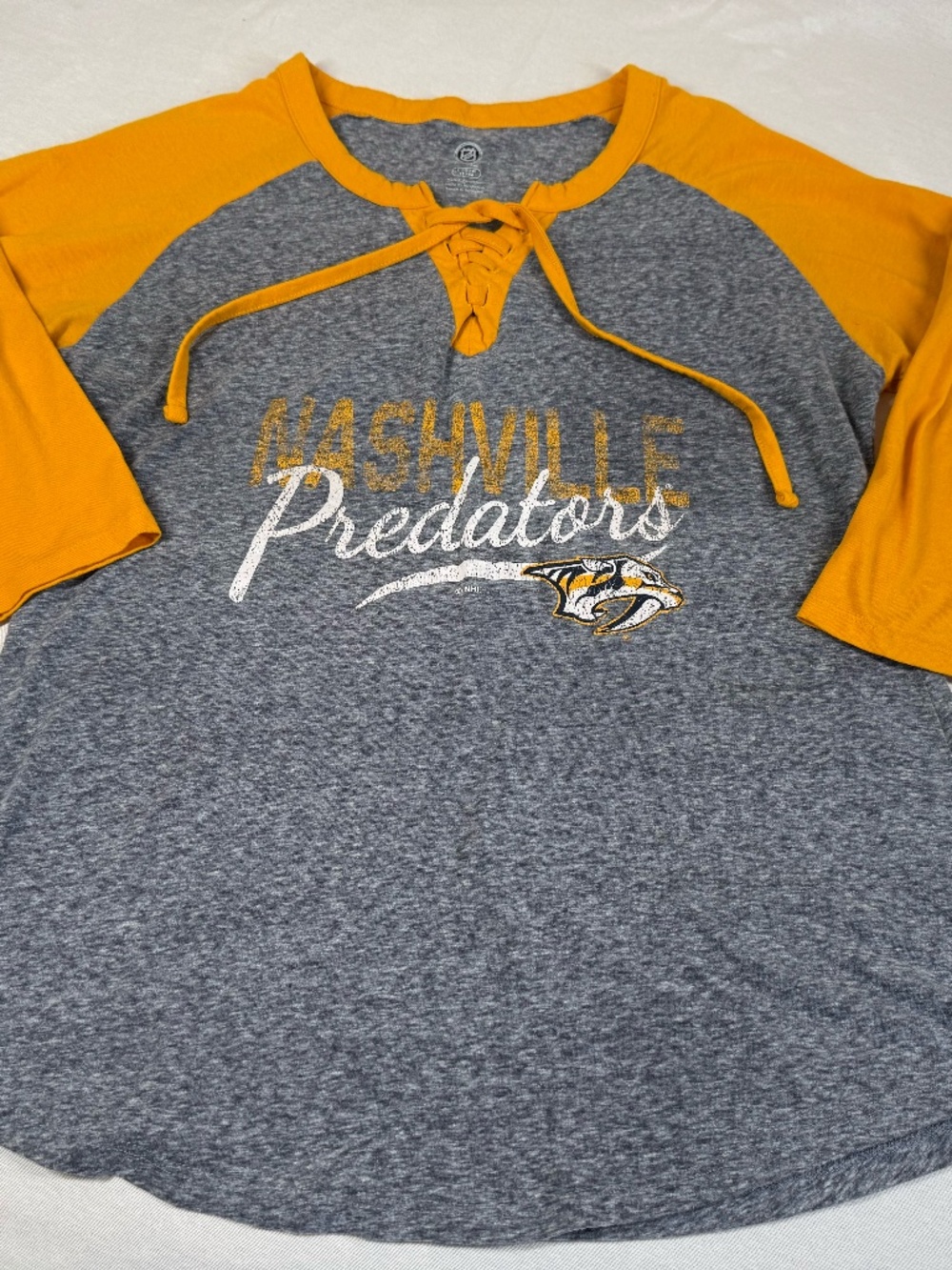 NHL Nashville Predators Women's Lace Up Quarter Sleeve Shirt Size Large